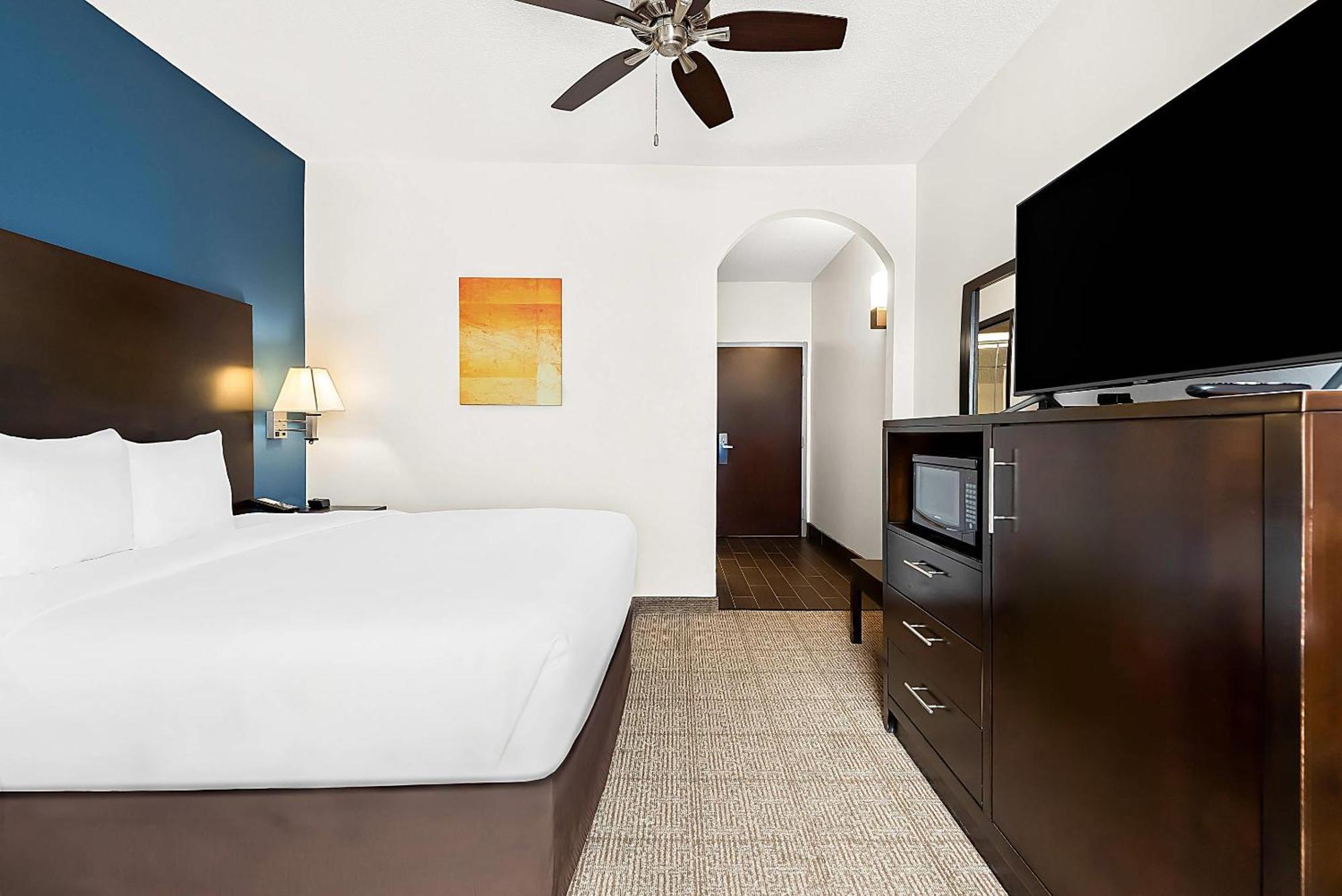6 Louisiana Hotels Where the Staff Makes the Difference