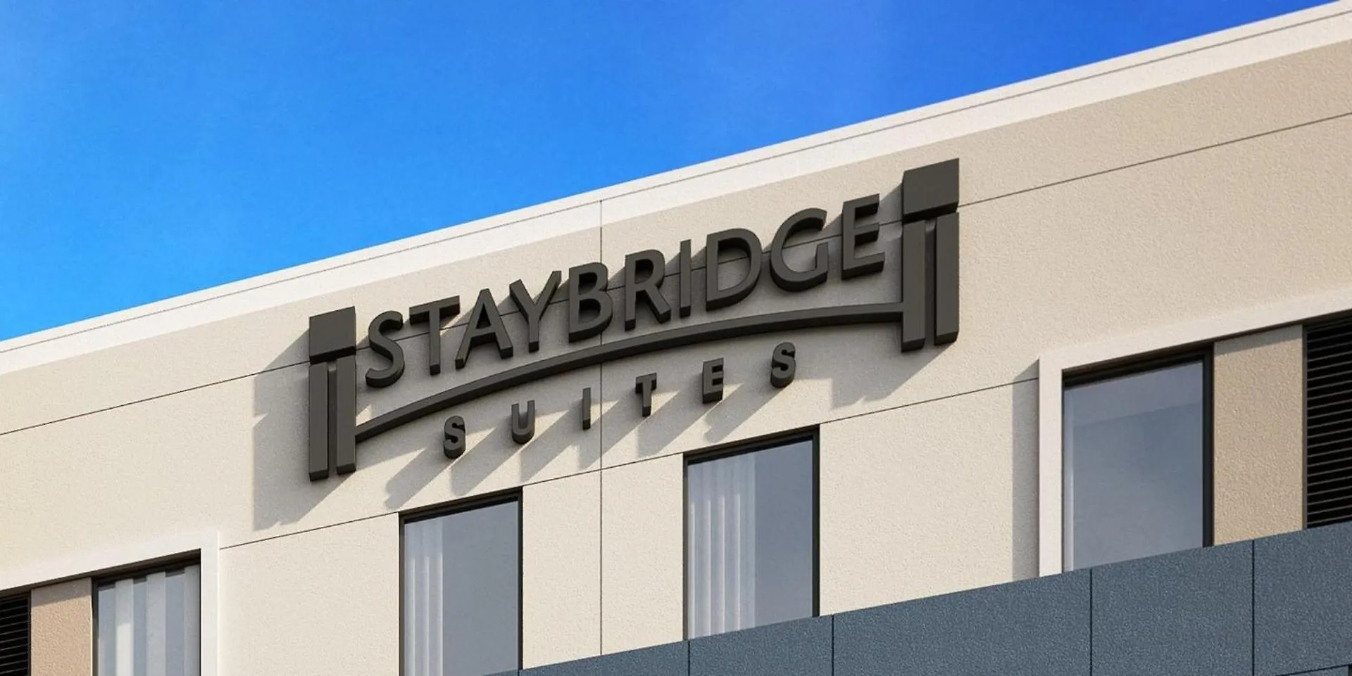 6 Airport Hotels Near Medical Eye Bank of Florida That Deliver