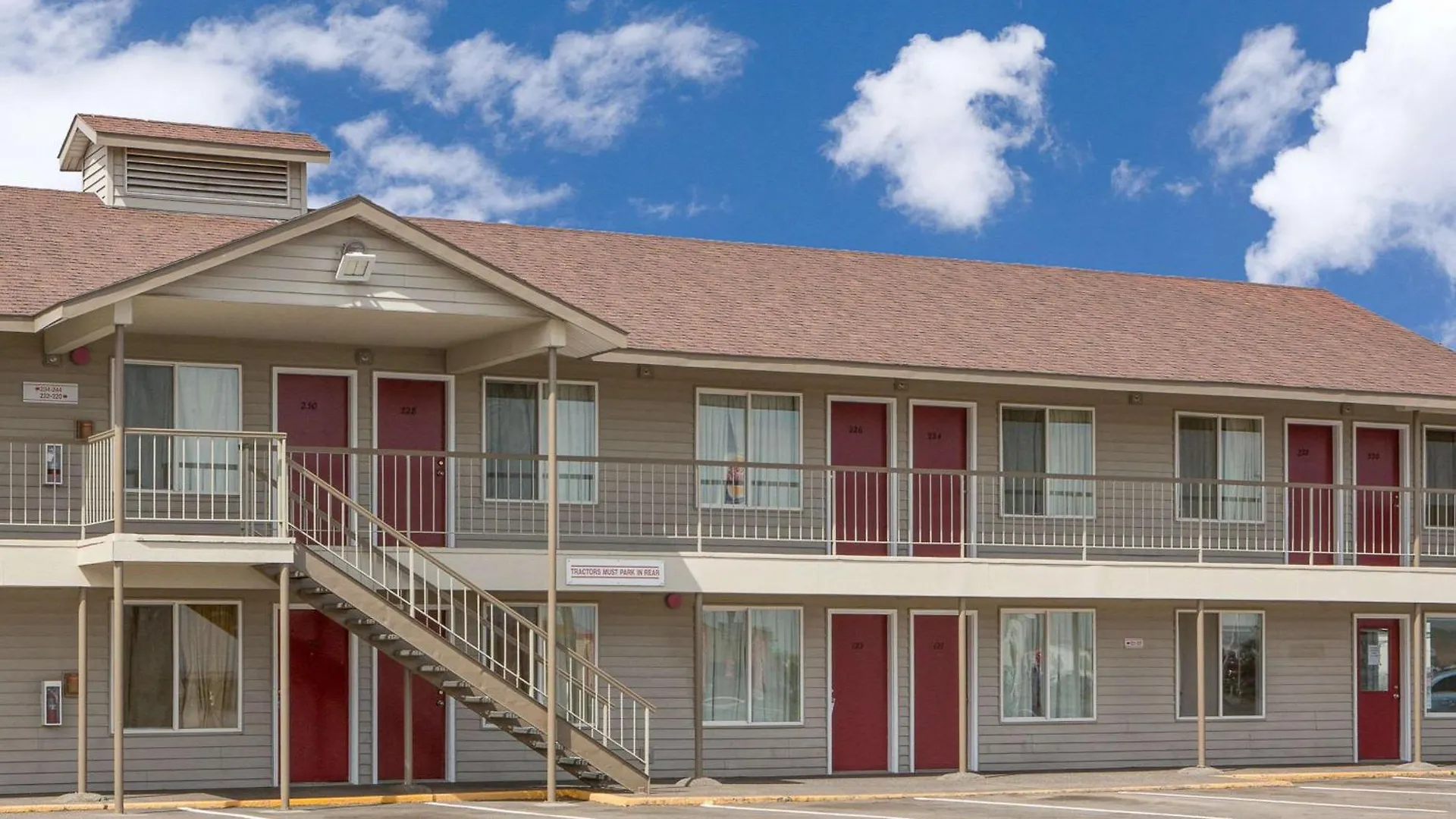 Where to Stay Near Franklin County Historical Museum: 4 Budget Hotels