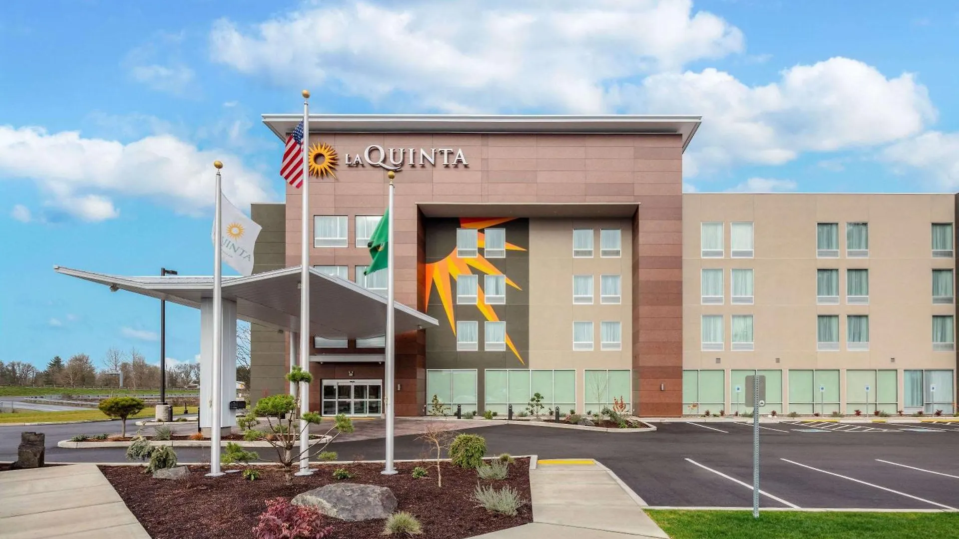 15 Top-Rated Family-Friendly Hotels in Washington State